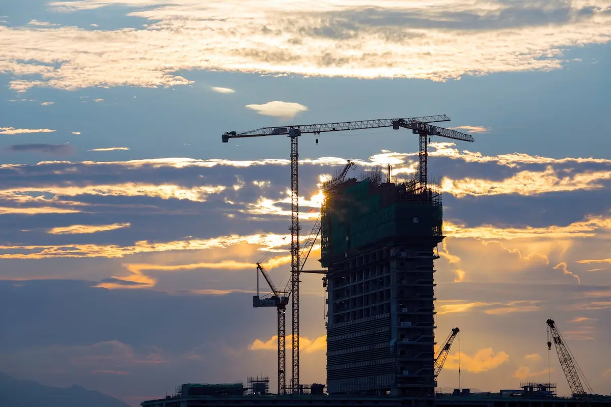 Строительство самого высокого небоскреба в мире возобновляется в Саудовской Аравии после 5-летнего перерыва
