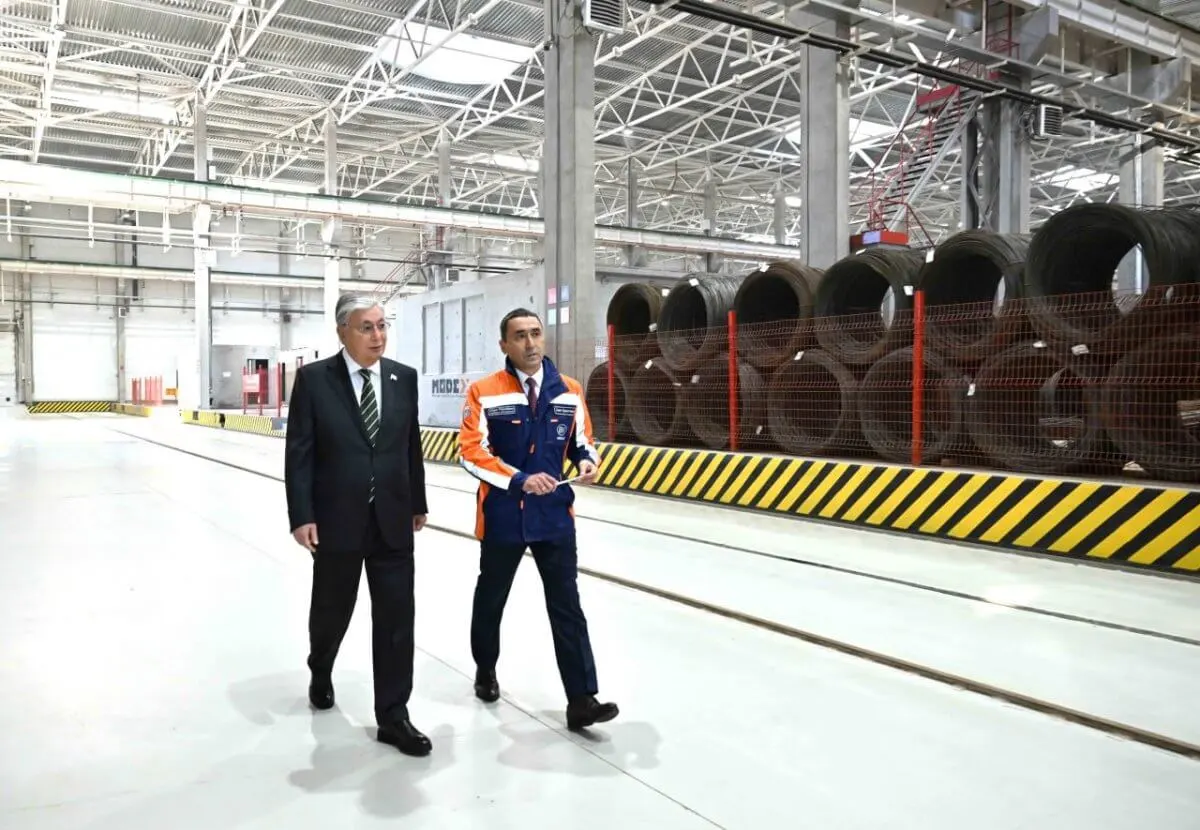 Токаев посетил завод железобетонных конструкций MODEX Astana