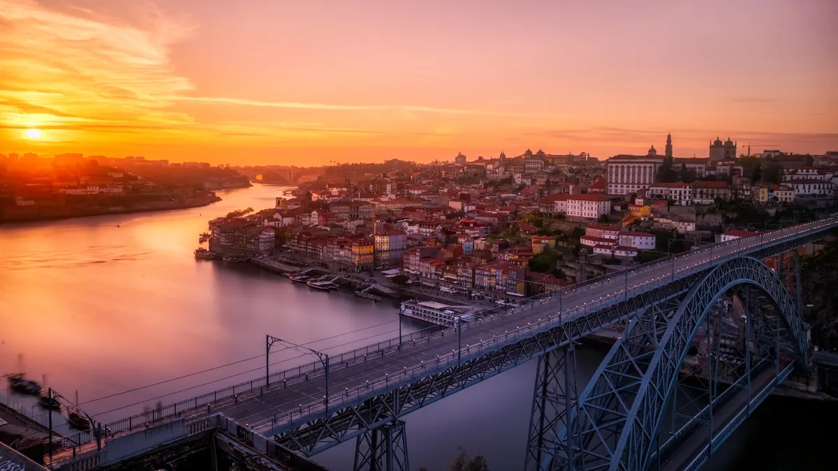 Покупка недвижимости в Португалии больше не гарантирует визу