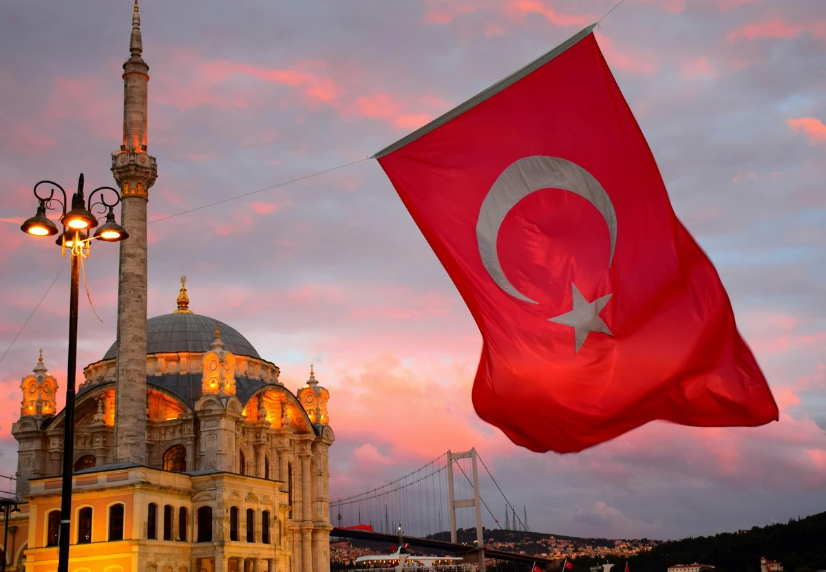 В Турции иностранцам обещают помочь с открытием банковских счетов в Турции