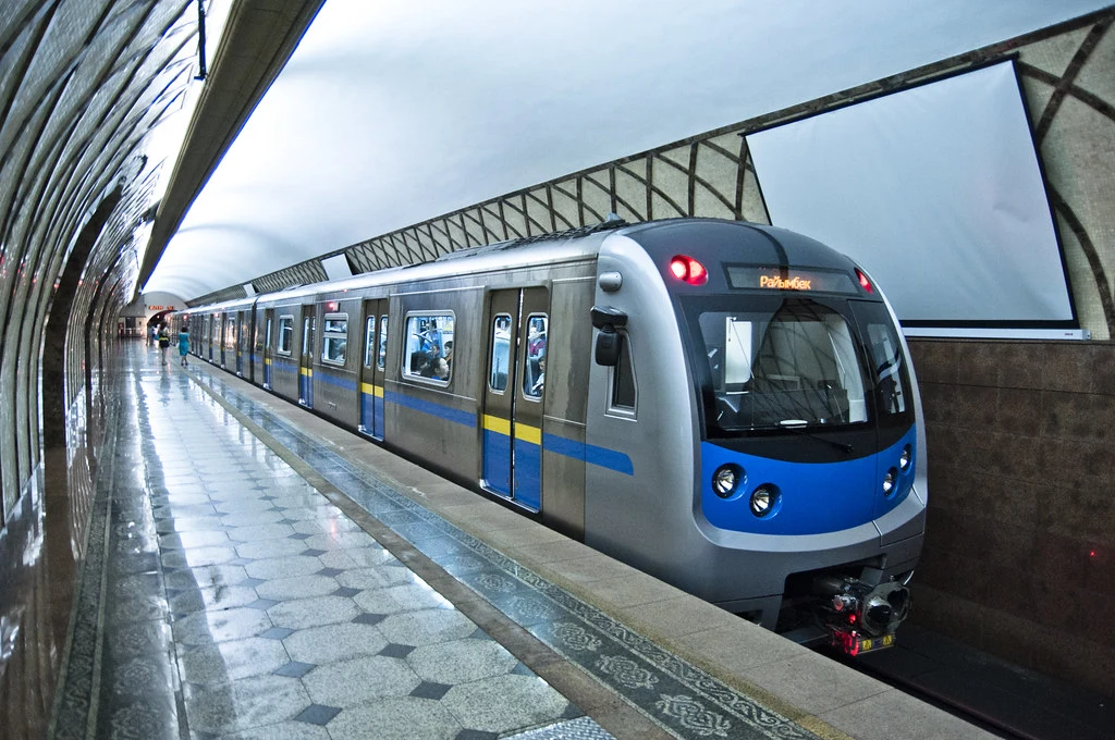 В Алматы идет суд по хищению 5 миллиардов тенге на строительстве метро